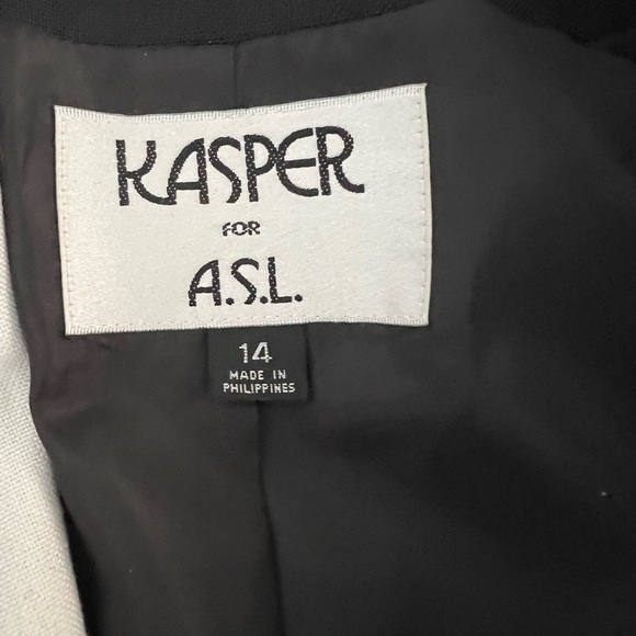 Kasper: NEW Vintage Skirt Set Yellow with black button front. Size 14 - Picture 9 of 10